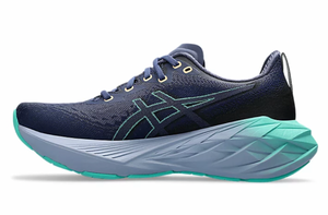 Women's Asics Novablast 4