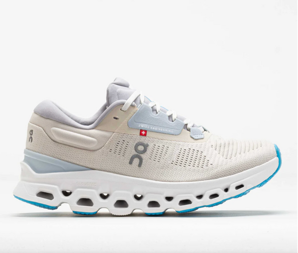 On Cloudstratus ホワイト スニーカー Women's On Cloudstratus 3 (Clearance) – Commonwealth Running Co.